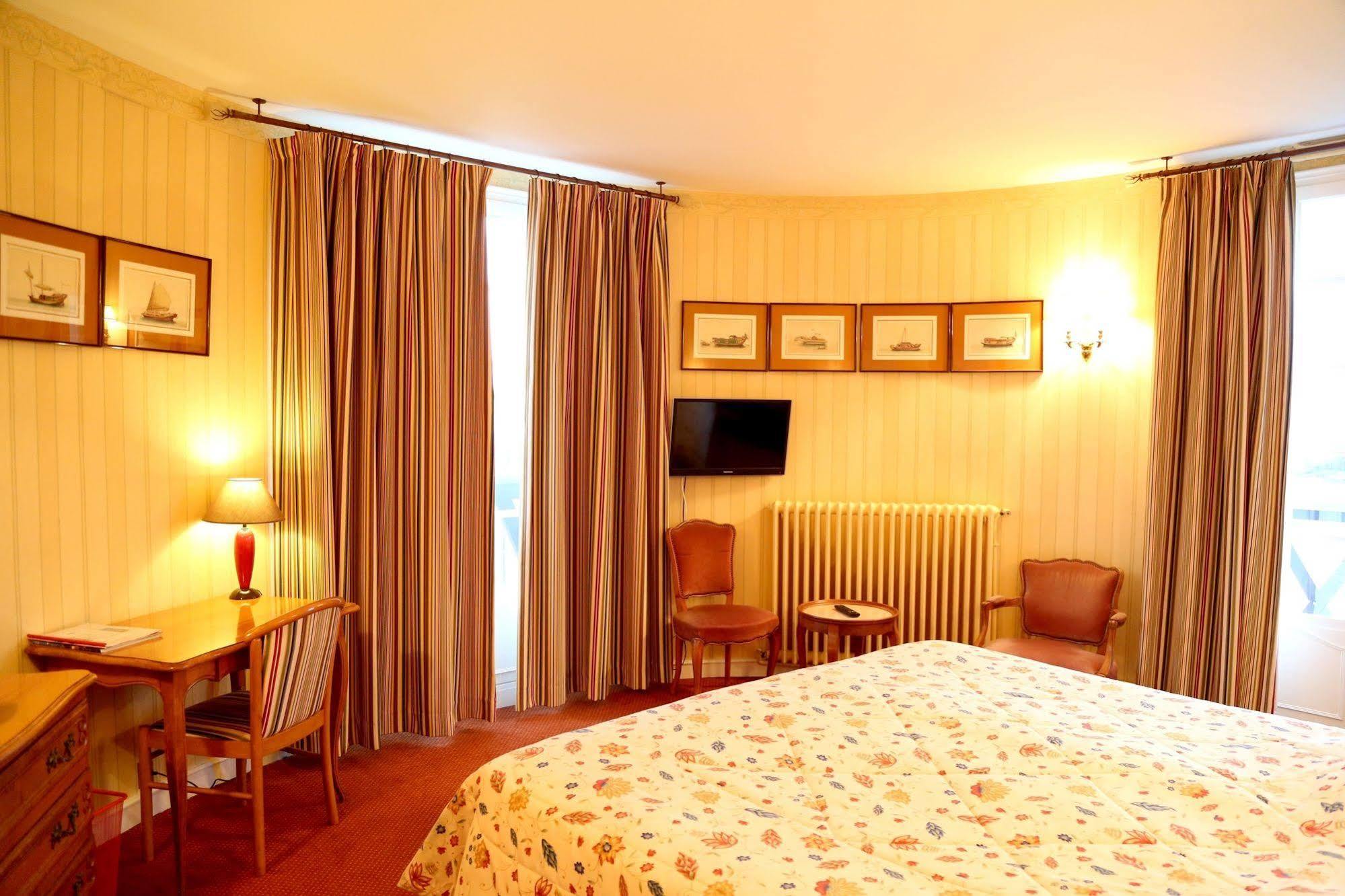 Hostellerie Saint Pierre Eksteriør billede